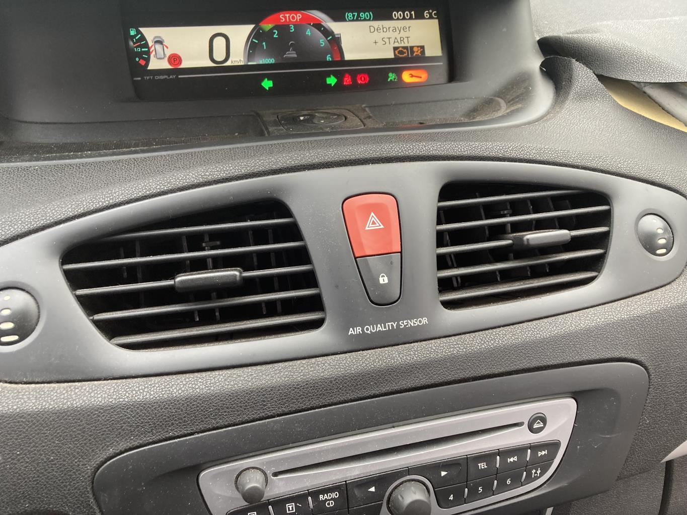 Bouton de warning RENAULT GRAND SCENIC 3 PHASE 1 Diesel - 1
