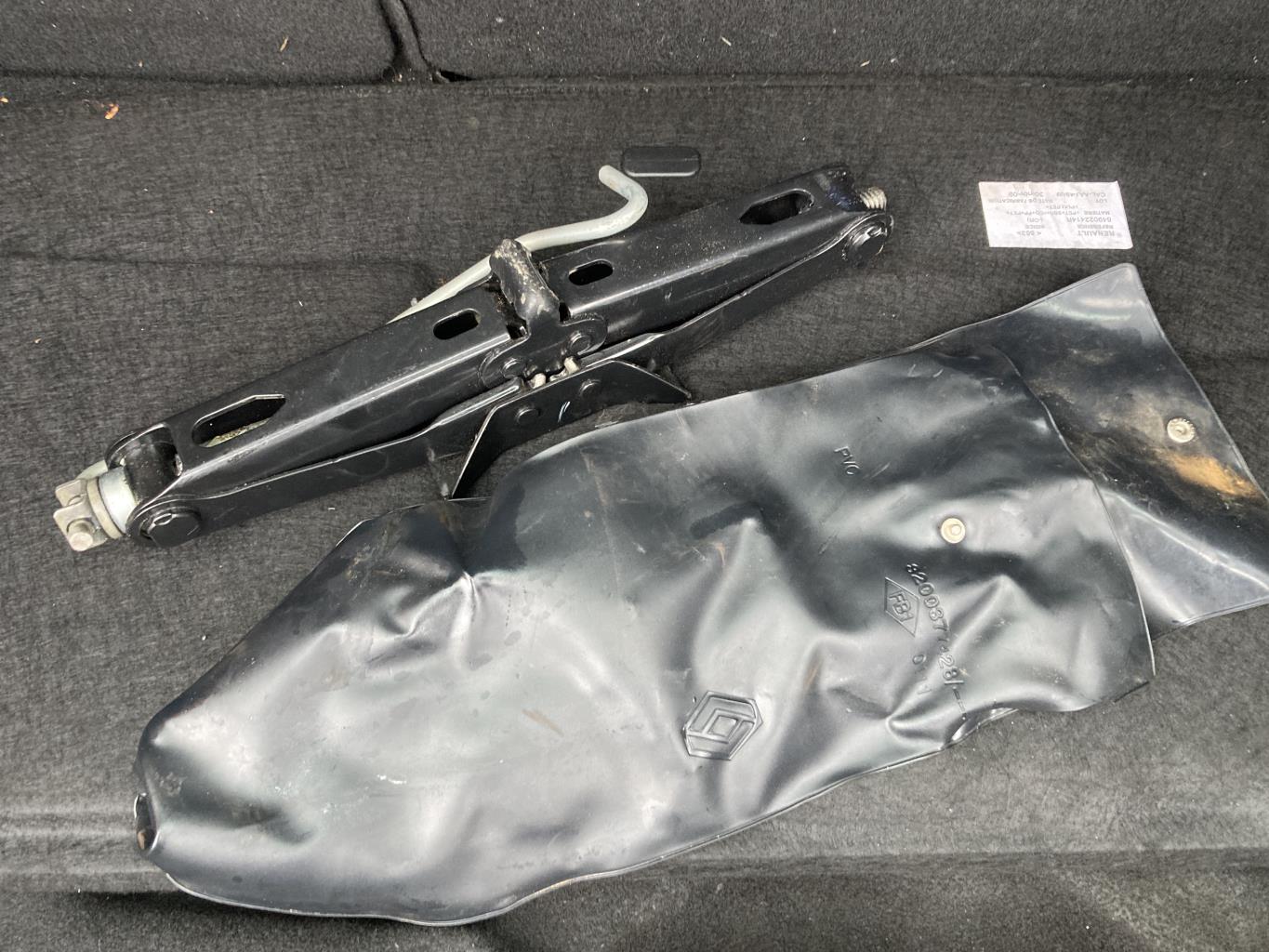 Cric RENAULT MEGANE 3 PHASE 1 Diesel - 1