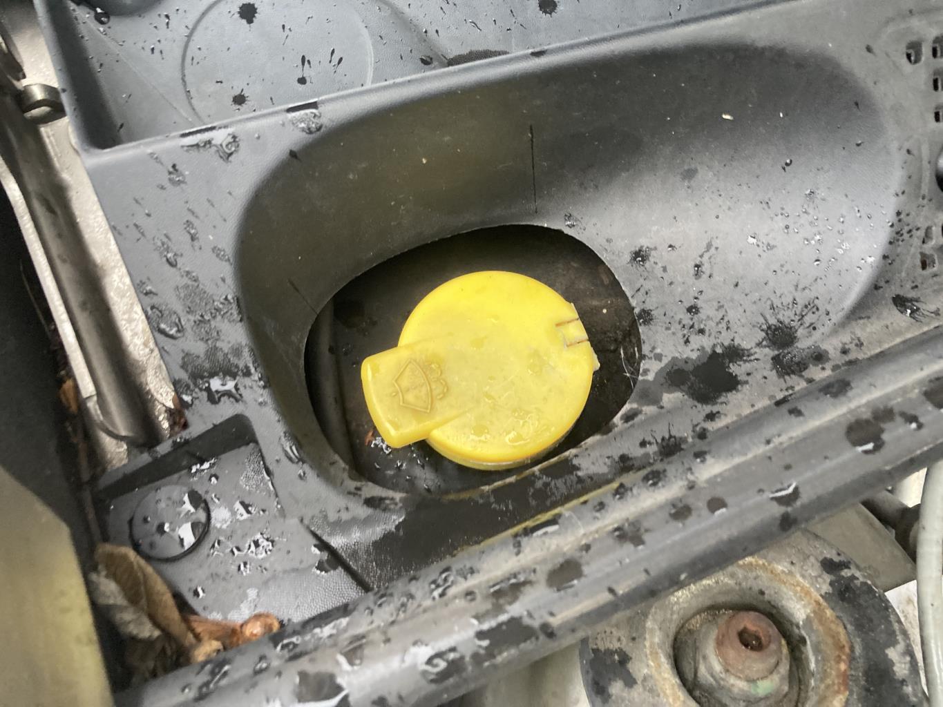 Vase de lave glace DACIA LOGAN MCV 2 PHASE 1 BREAK Diesel - 1