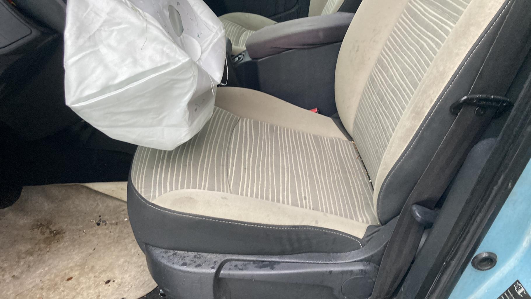 Ceinture avant droit RENAULT KANGOO 2 PHASE 1 Diesel - 1