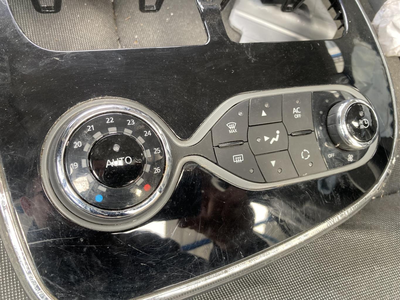 Commande chauffage RENAULT ZOE 1 Electricité - 1