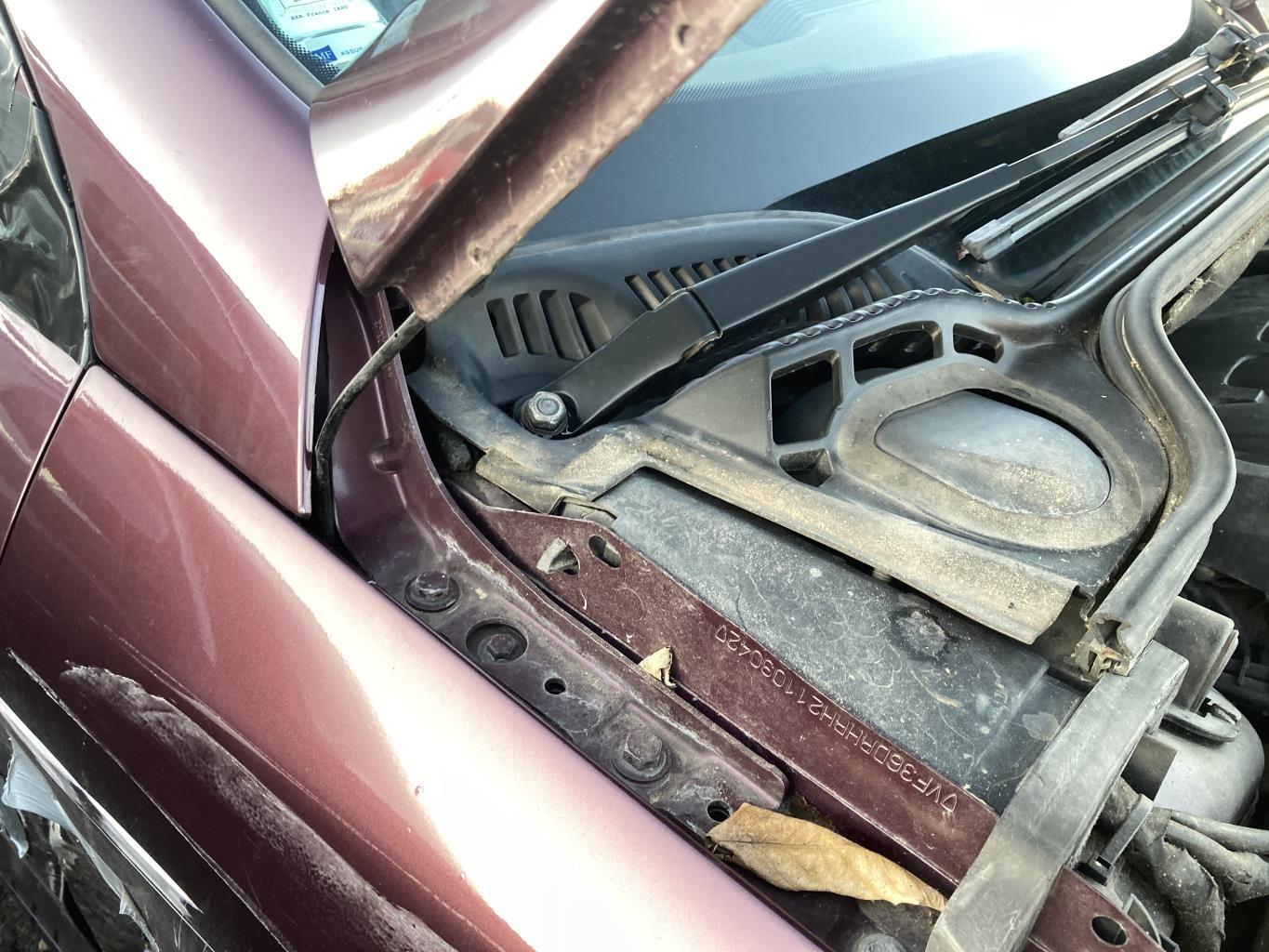 Charniere de capot PEUGEOT 407 PHASE 1 Diesel - 1
