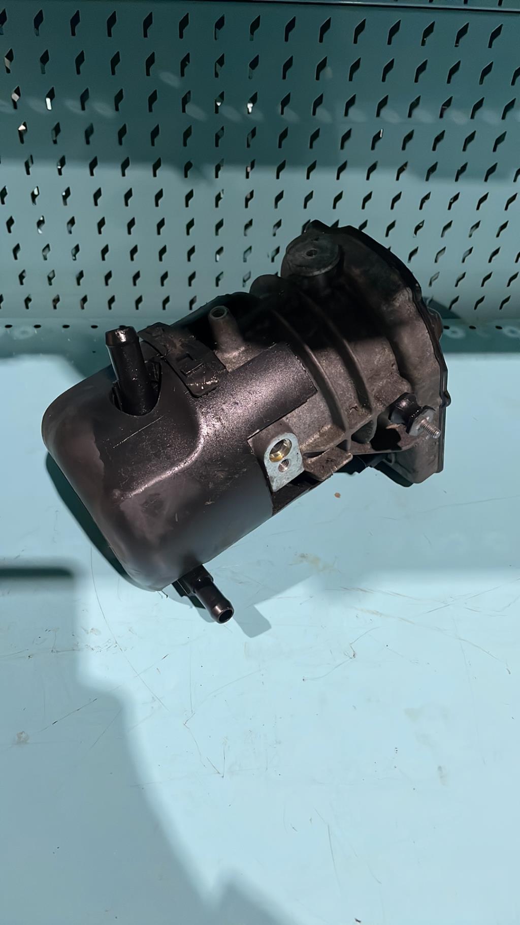 Pompe de direction CITROEN C5 2 Diesel - 1