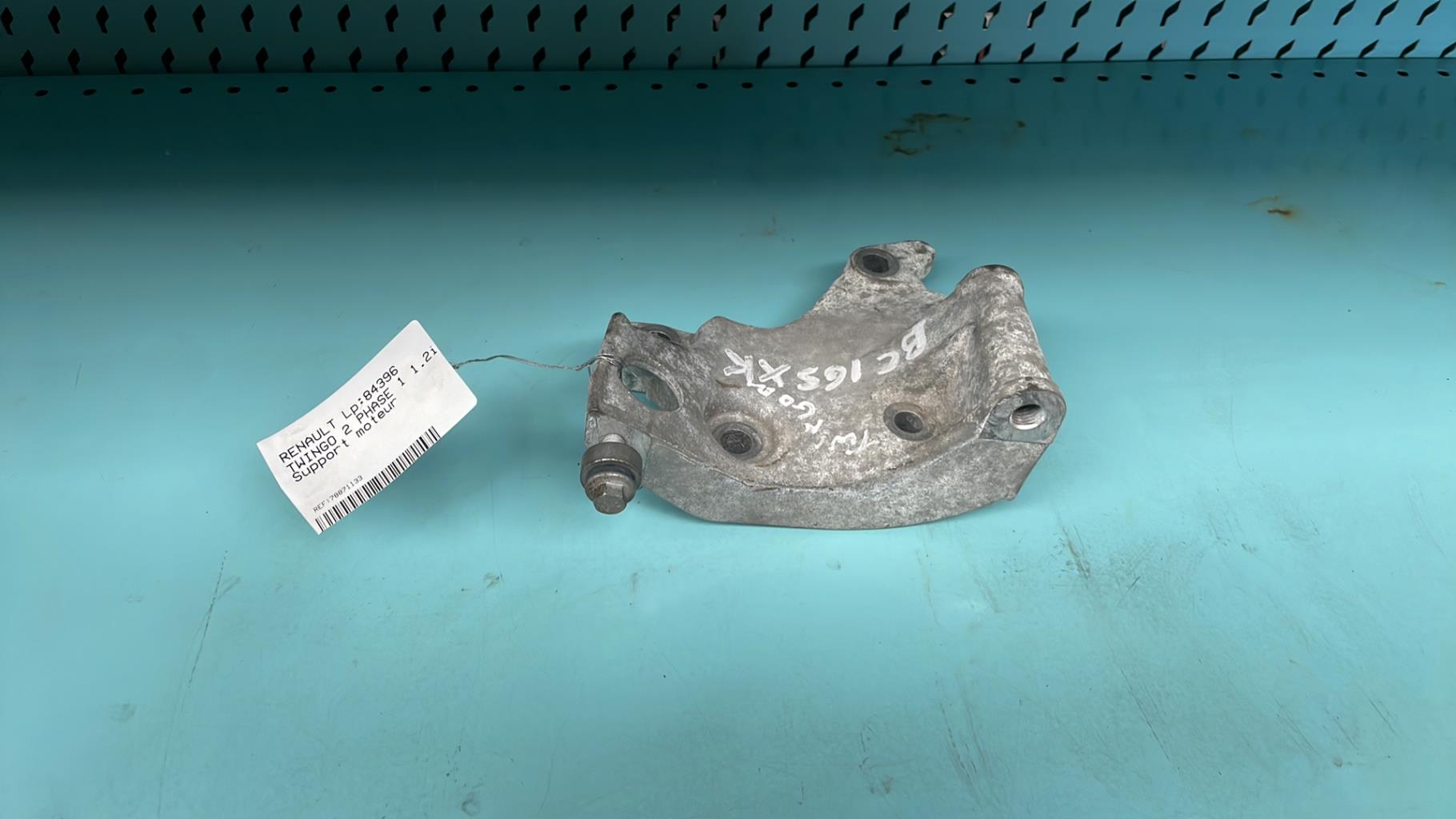 Support alternateur RENAULT TWINGO 2 PHASE 1 Essence - 1