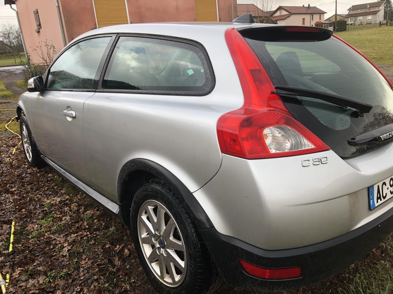 Bloc ABS (freins anti-blocage) VOLVO C 30 PHASE 1 Diesel - 1