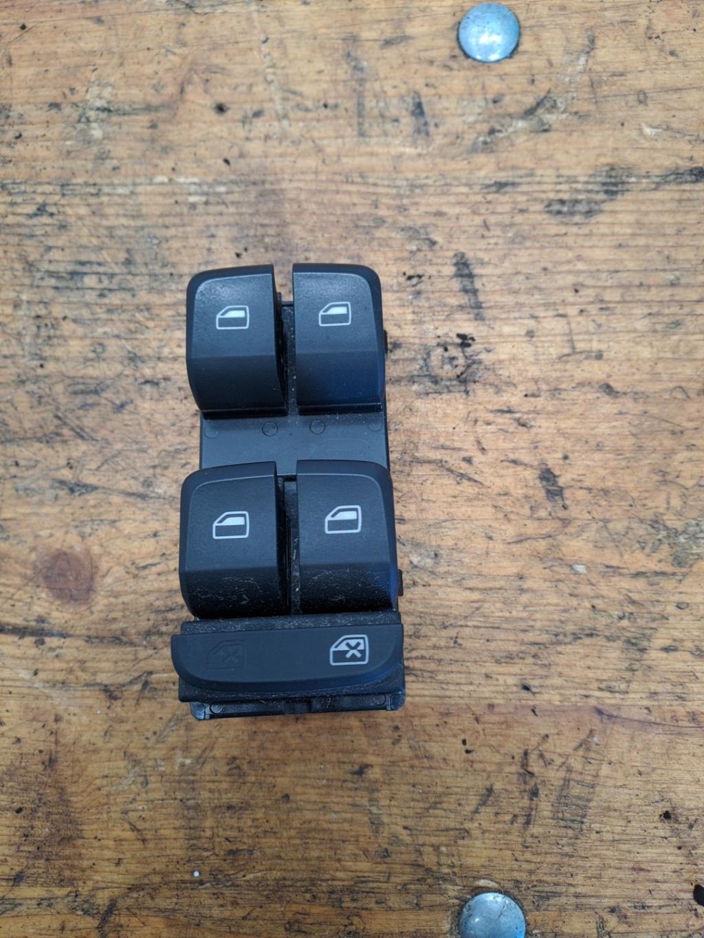 Interrupteur de leve vitre avant gauche AUDI A3 3 SPORTBACK PHASE 1 Diesel - 1