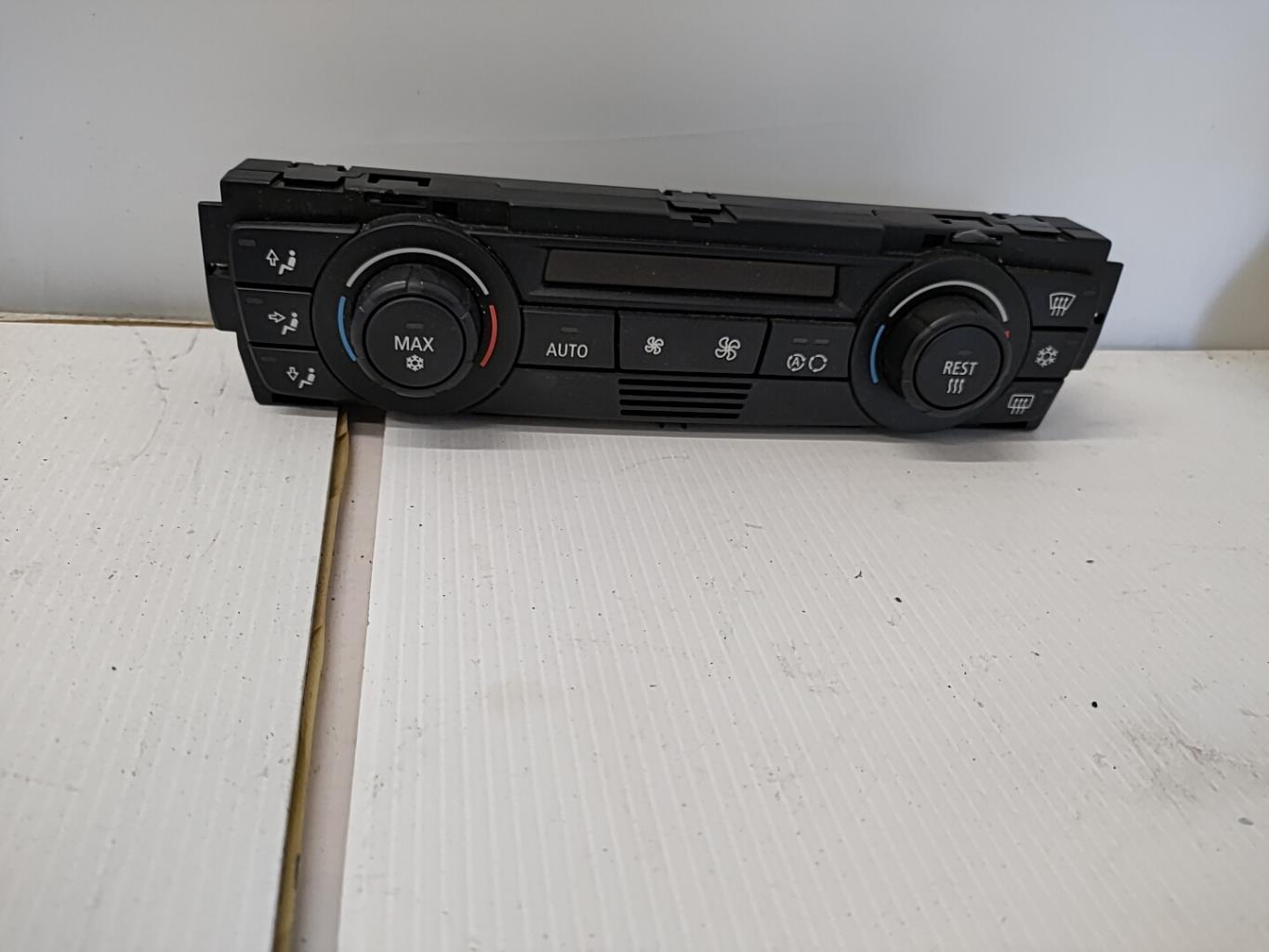 Commande chauffage BMW SERIE 1 E87 PHASE 1 Essence - 1