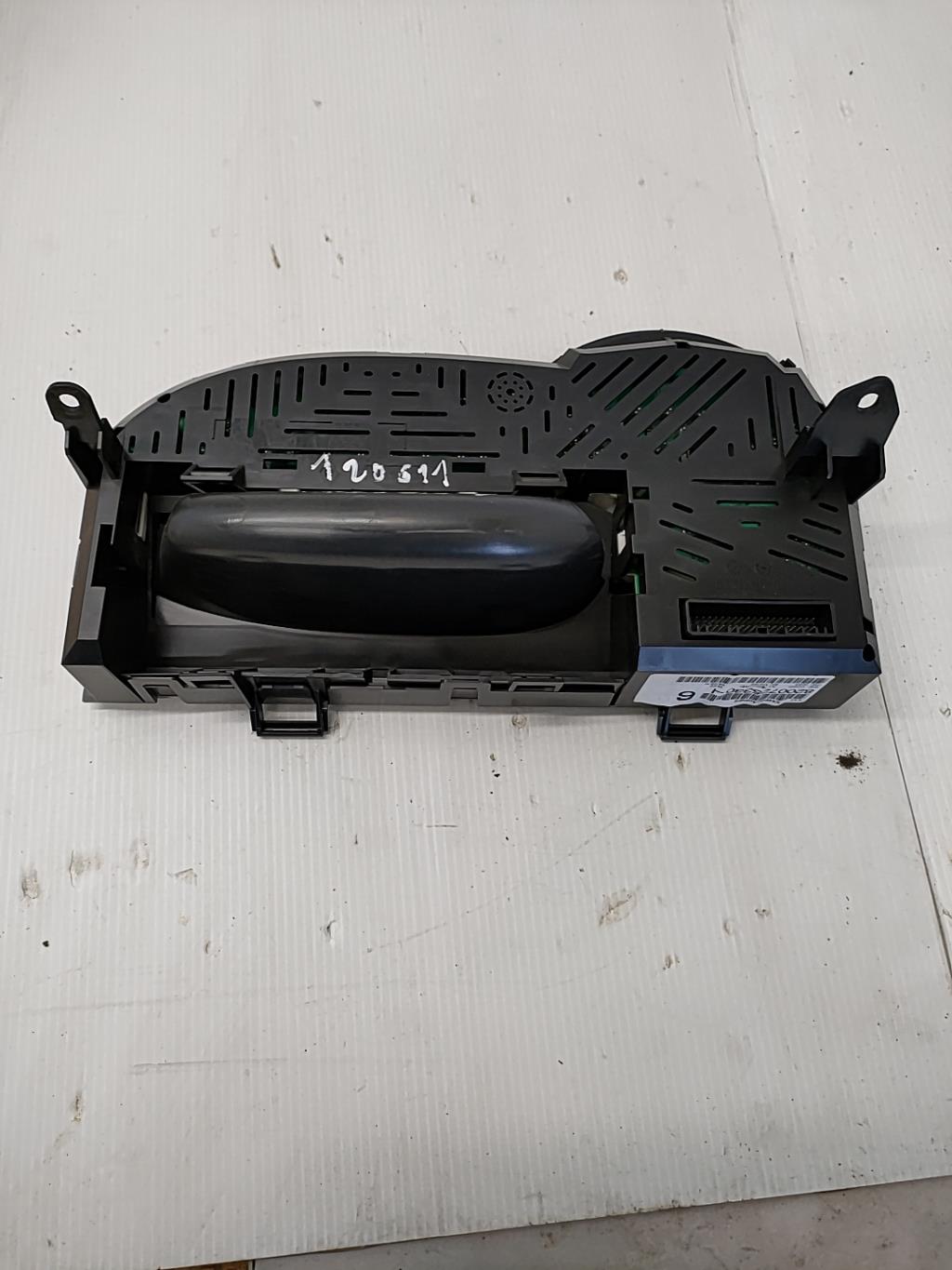 Compteur RENAULT TWINGO 2 PHASE 1 Essence - 1