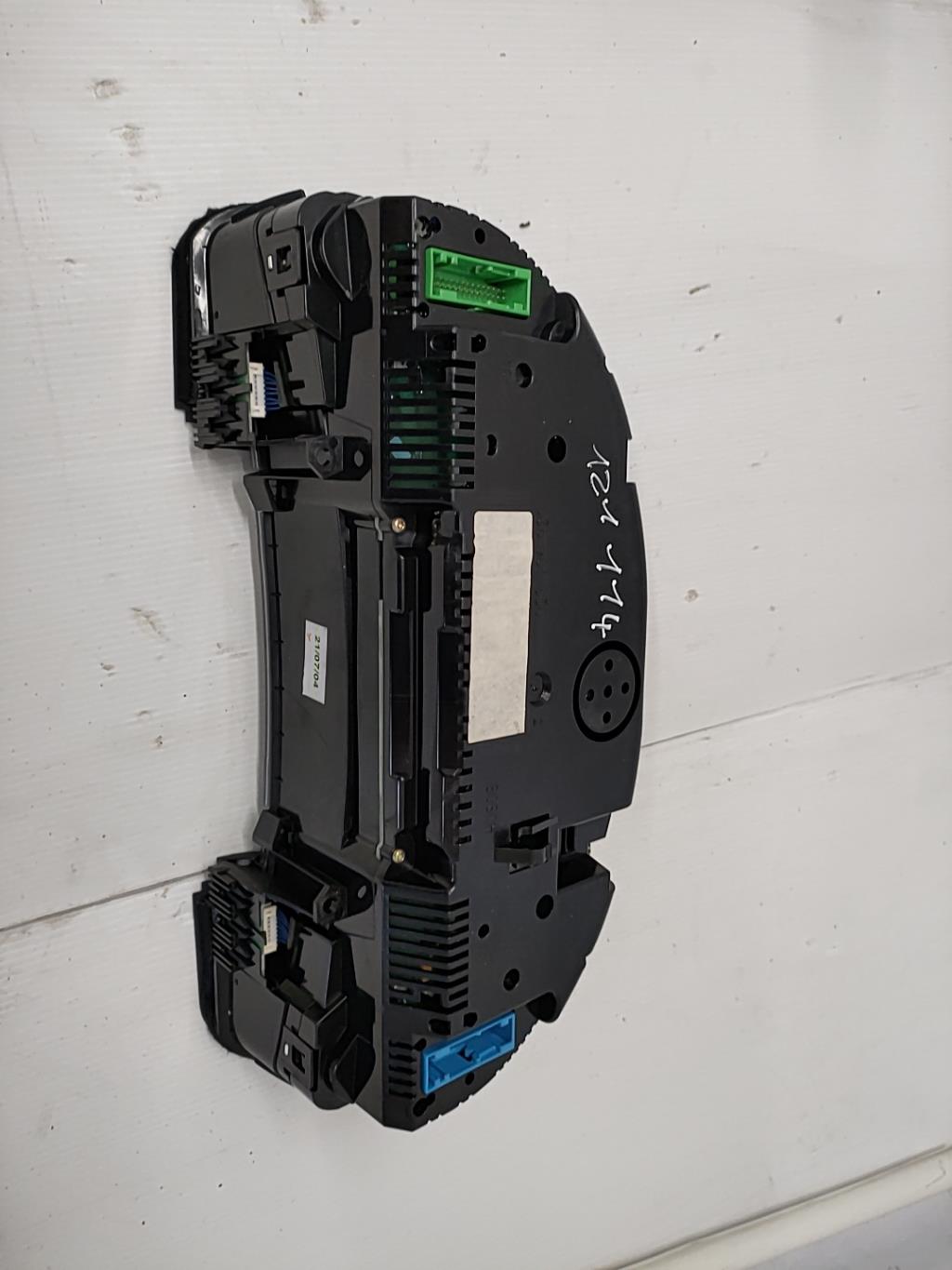 Compteur AUDI A4 2 PHASE 1 Essence - 1