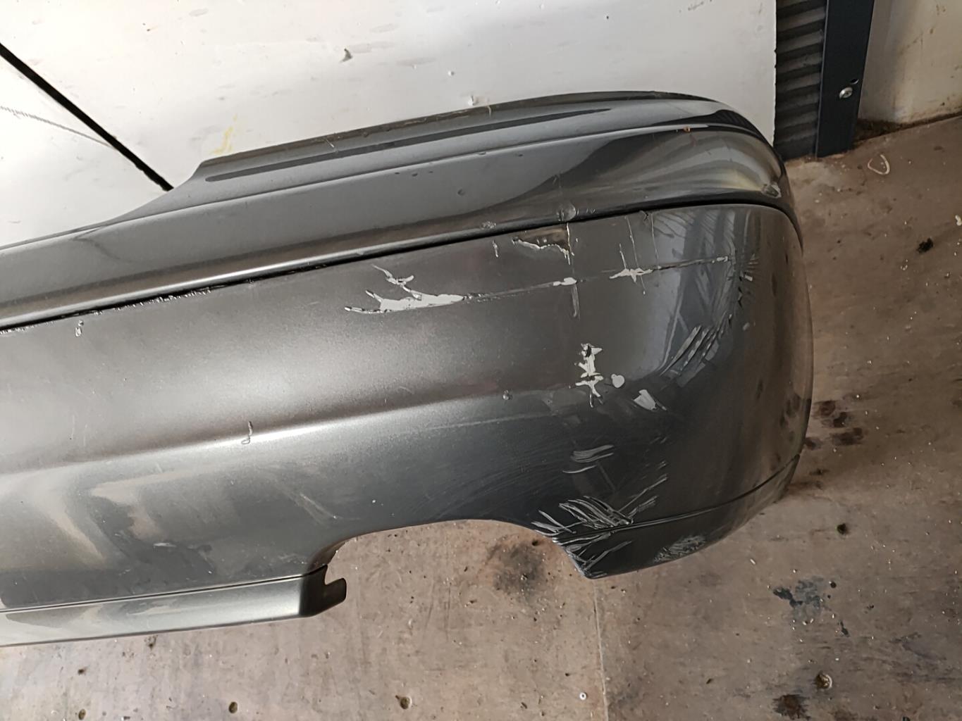 Pare choc arriere VOLVO V 40 1 PHASE 2 BREAK Diesel - 1