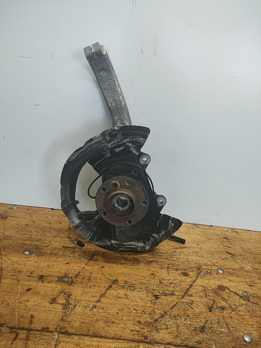 Pivot de moyeu avant gauche BMW X5 E70 PHASE 2 Diesel - 1