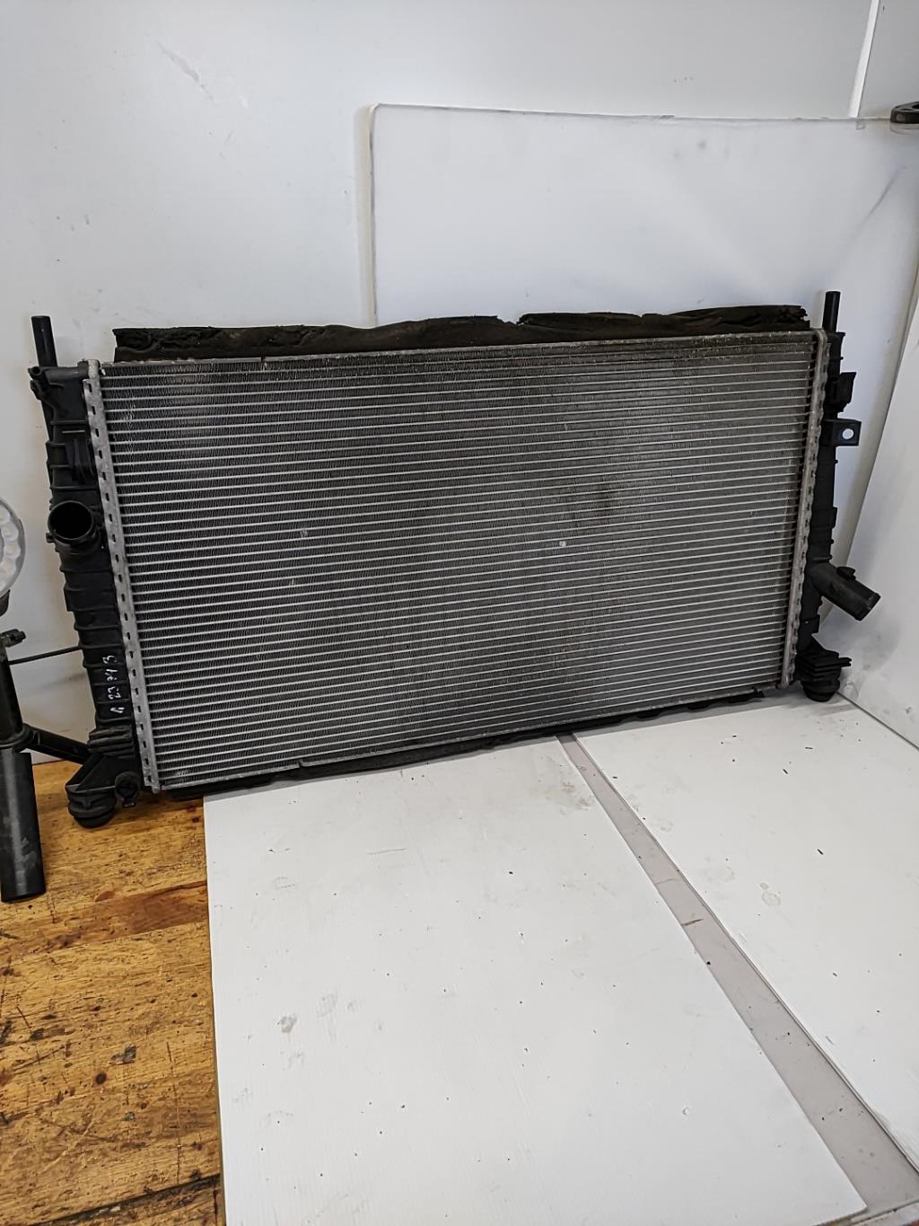 Radiateur eau FORD FOCUS 2 PHASE 2 CABRIOLET Diesel - 1