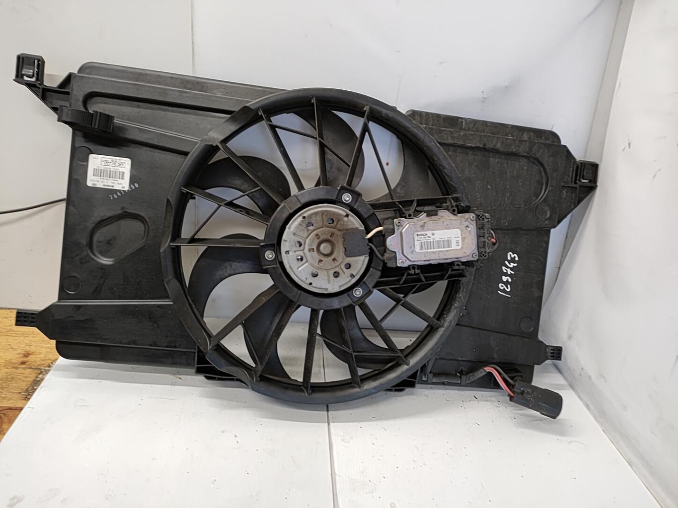 Ventilateur eau FORD FOCUS 2 PHASE 2 CABRIOLET Diesel - 1