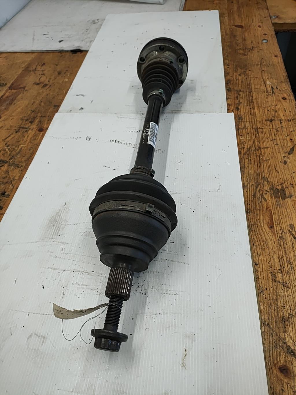 Cardan gauche (transmission) VOLKSWAGEN GOLF PLUS PHASE 2 Essence - 1