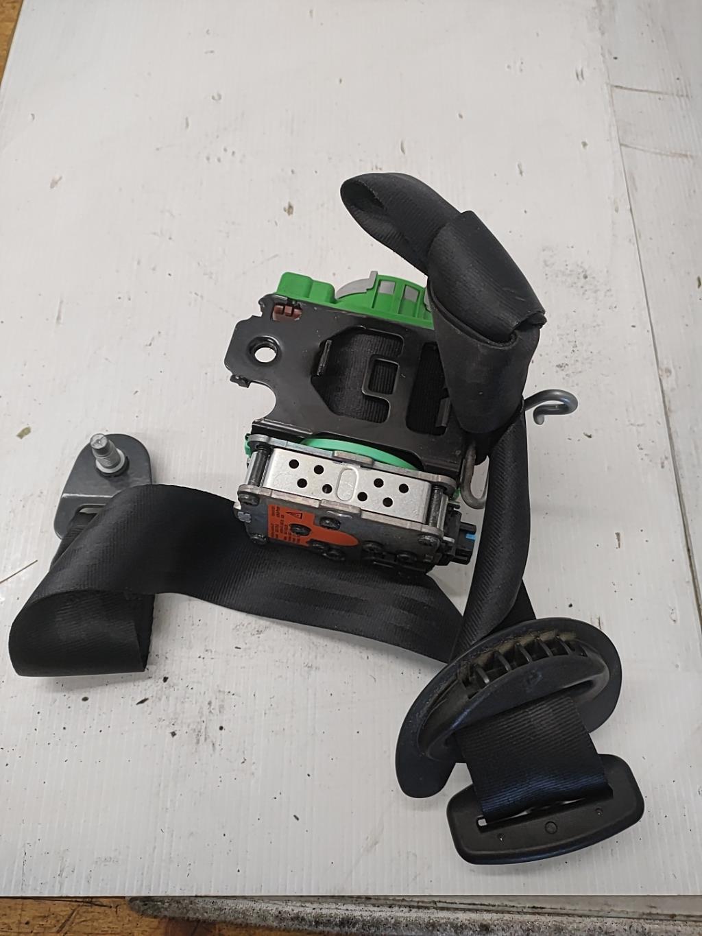 Ceinture avant droit CITROEN C4 2 PHASE 1 Diesel - 1