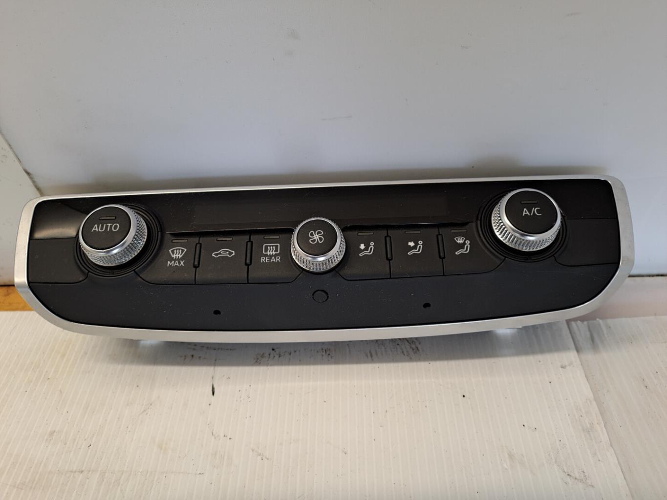 Commande chauffage AUDI A3 3 SPORTBACK PHASE 1 Diesel - 1