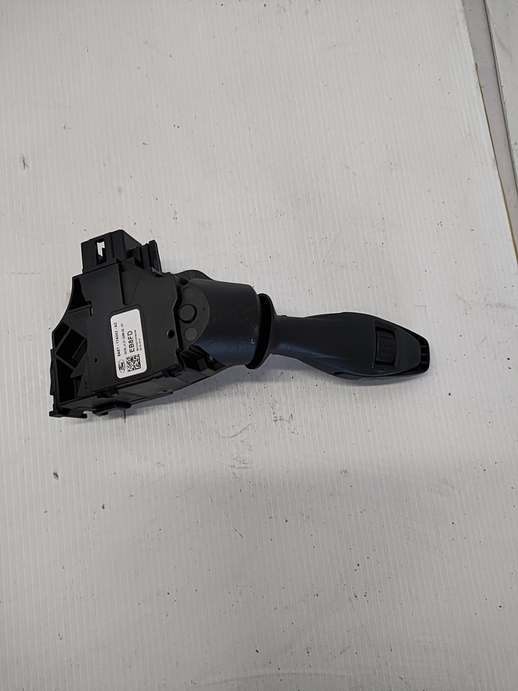 Commodo d'essuie glaces FORD FIESTA 6 PHASE 1 Diesel - 1