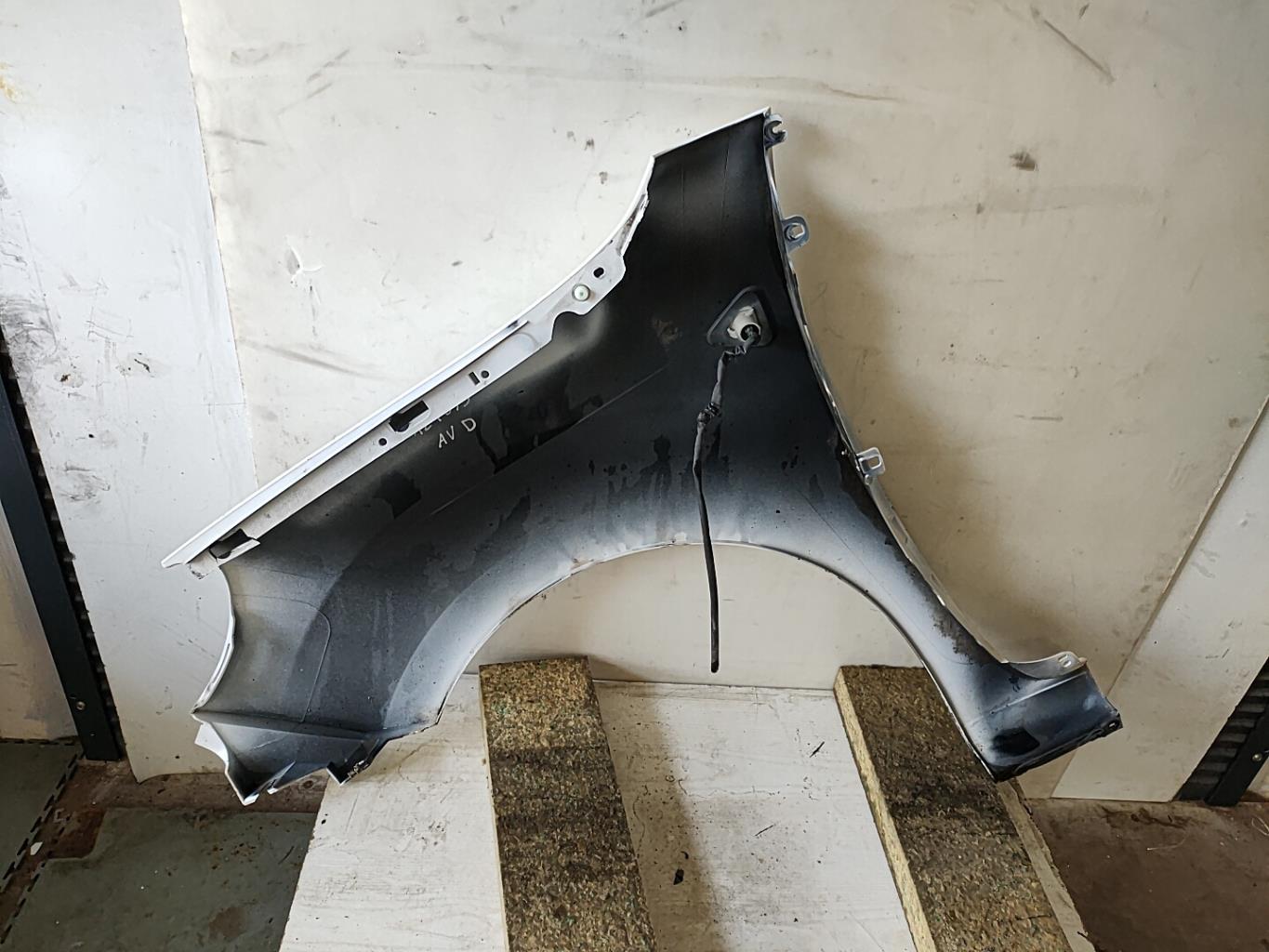 Aile avant droit RENAULT KANGOO 2 PHASE 1 Essence - 1