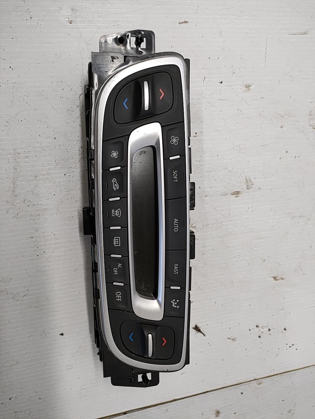Commande chauffage RENAULT GRAND SCENIC 3 PHASE 2 Diesel - 1
