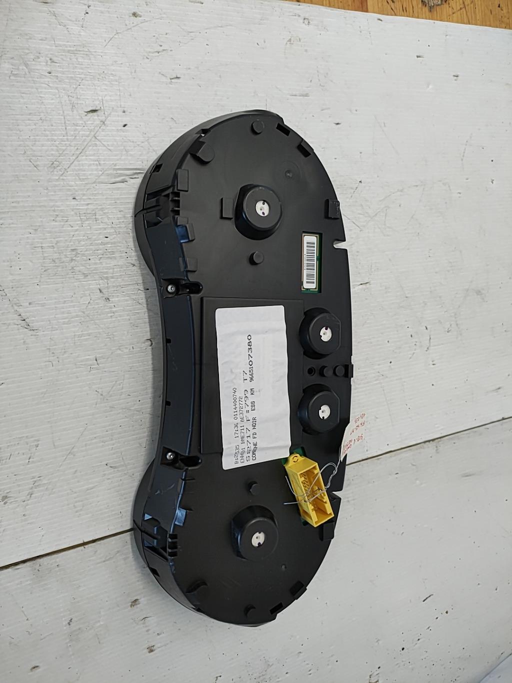 Compteur PEUGEOT 308 1 PHASE 1 Essence - 1