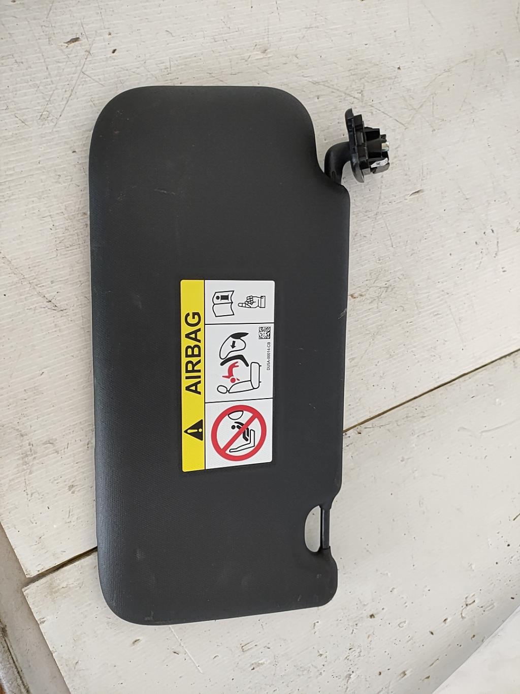 Pare soleil droit FORD FOCUS 4 PHASE 1 Essence - 1