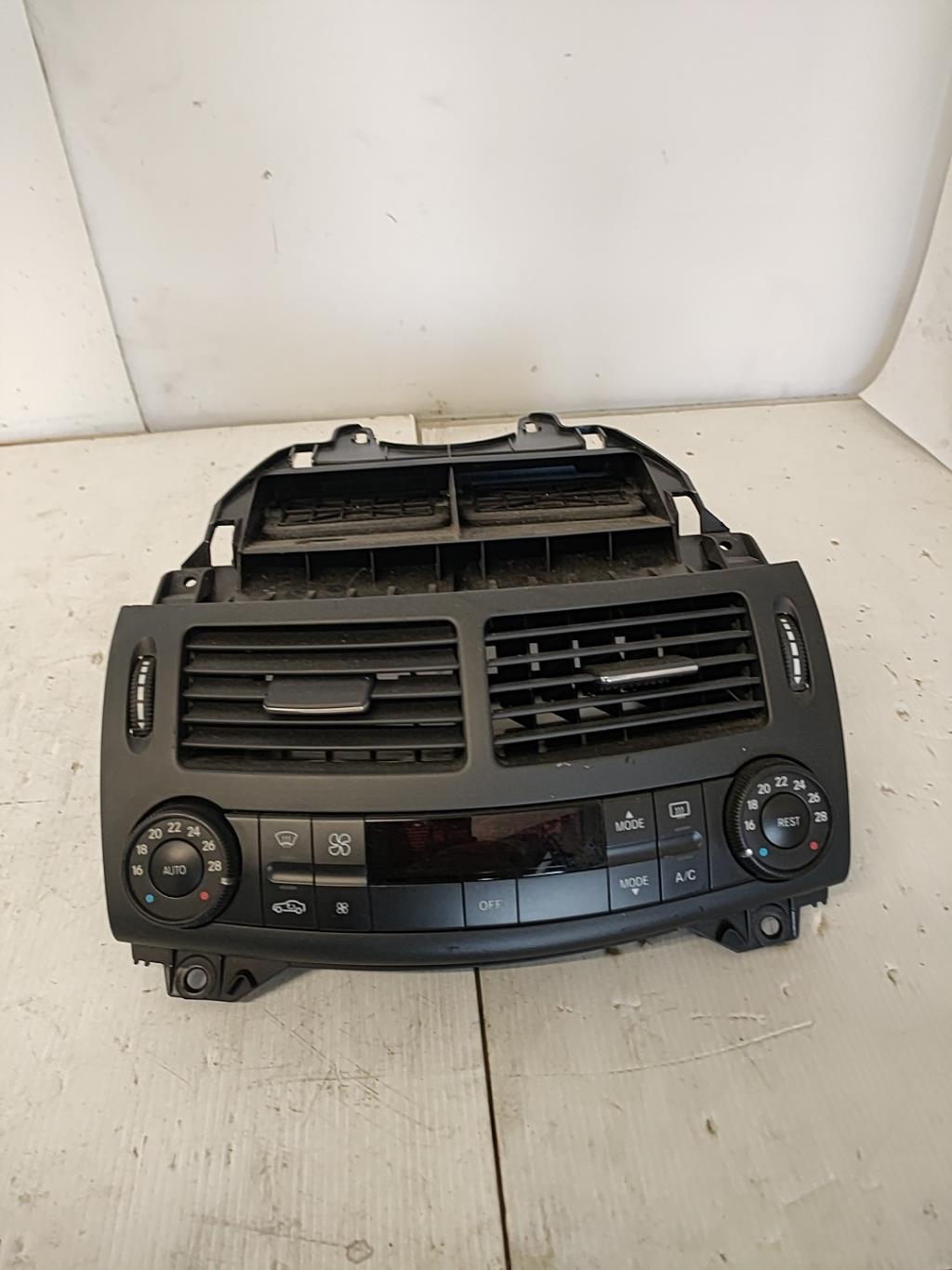 Commande chauffage MERCEDES CLASSE E 211 PHASE 1 Diesel - 1