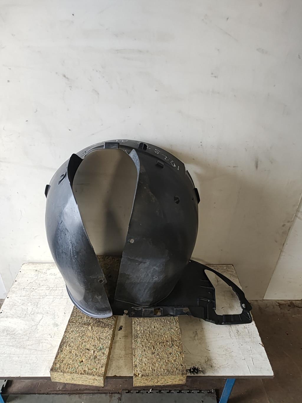 Pare boue avant gauche CITROEN C4 1 PHASE 1 Diesel - 1
