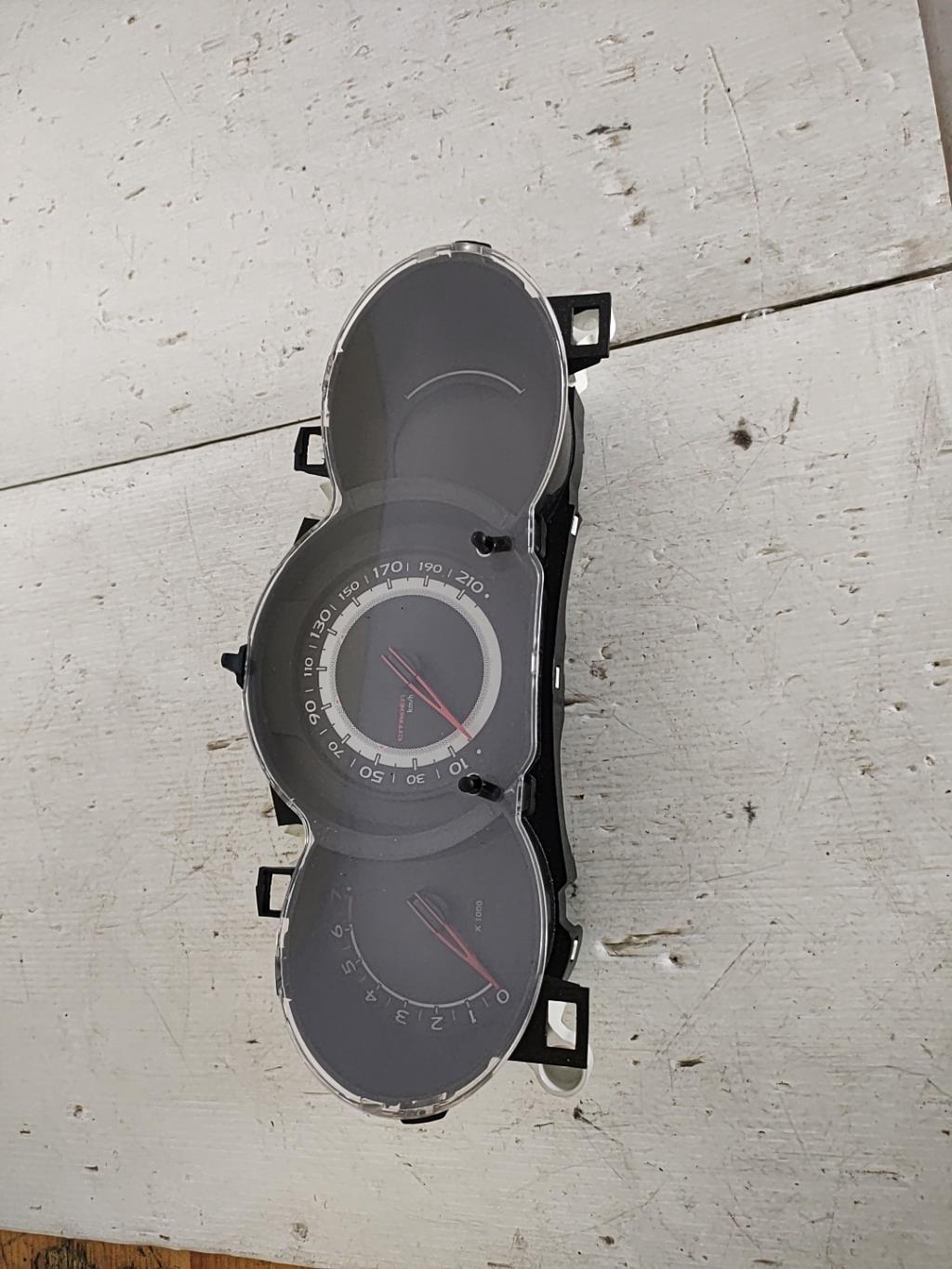 Compteur CITROEN C3 2 PHASE 1 Essence - 1