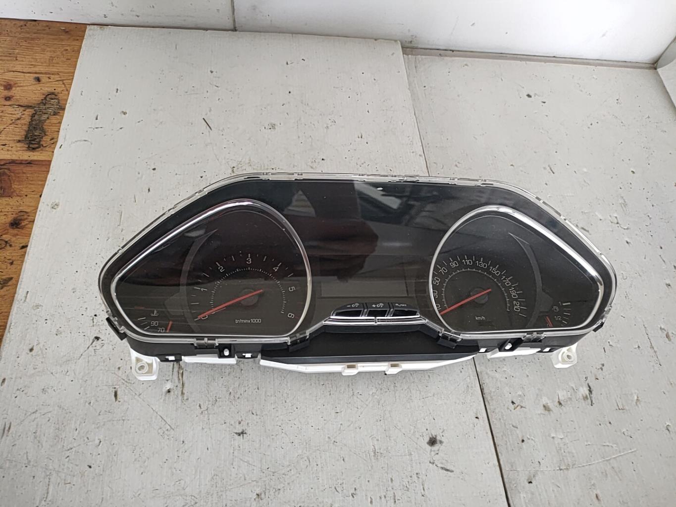 Compteur PEUGEOT 208 1 PHASE 1 Diesel - 1