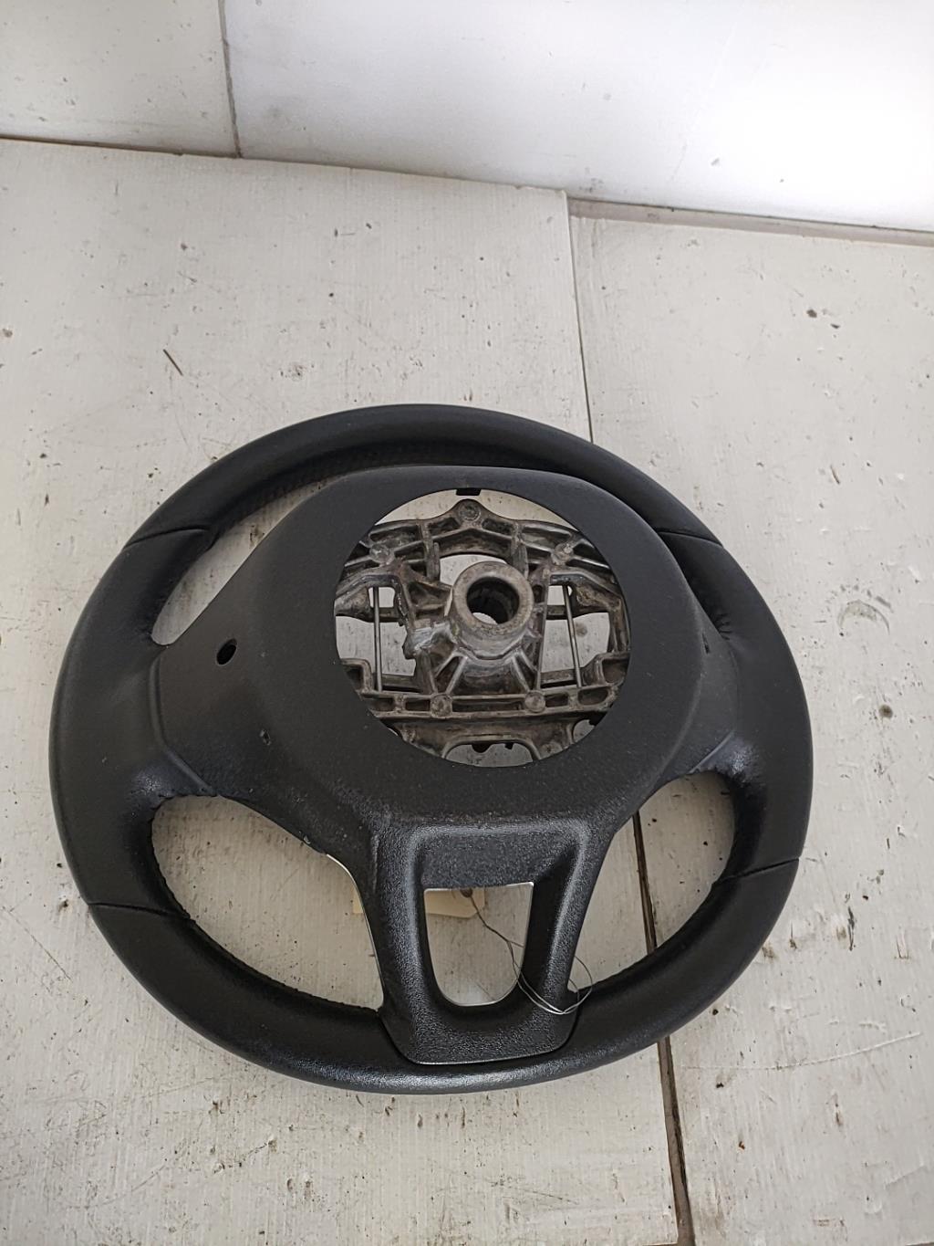 Volant PEUGEOT 208 1 PHASE 1 Diesel - 1