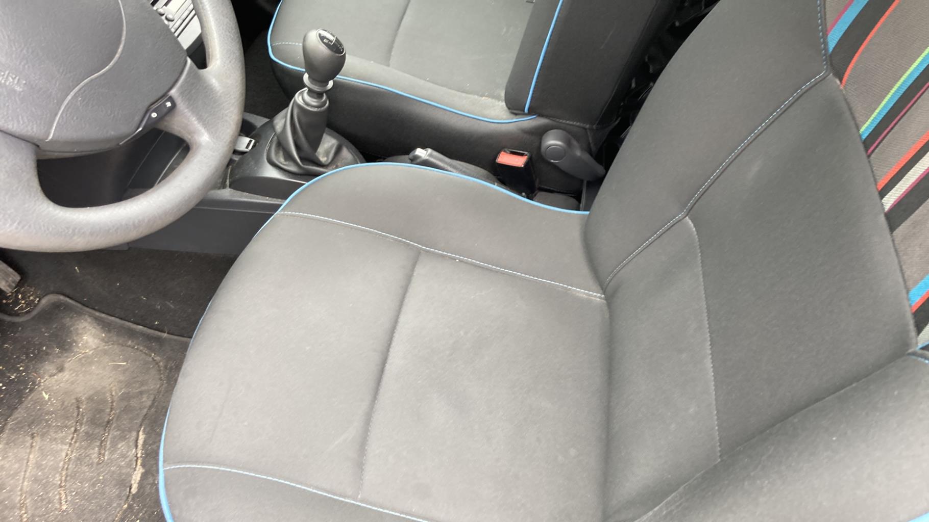 Commande chauffage RENAULT TWINGO 2 PHASE 2 Essence - 1
