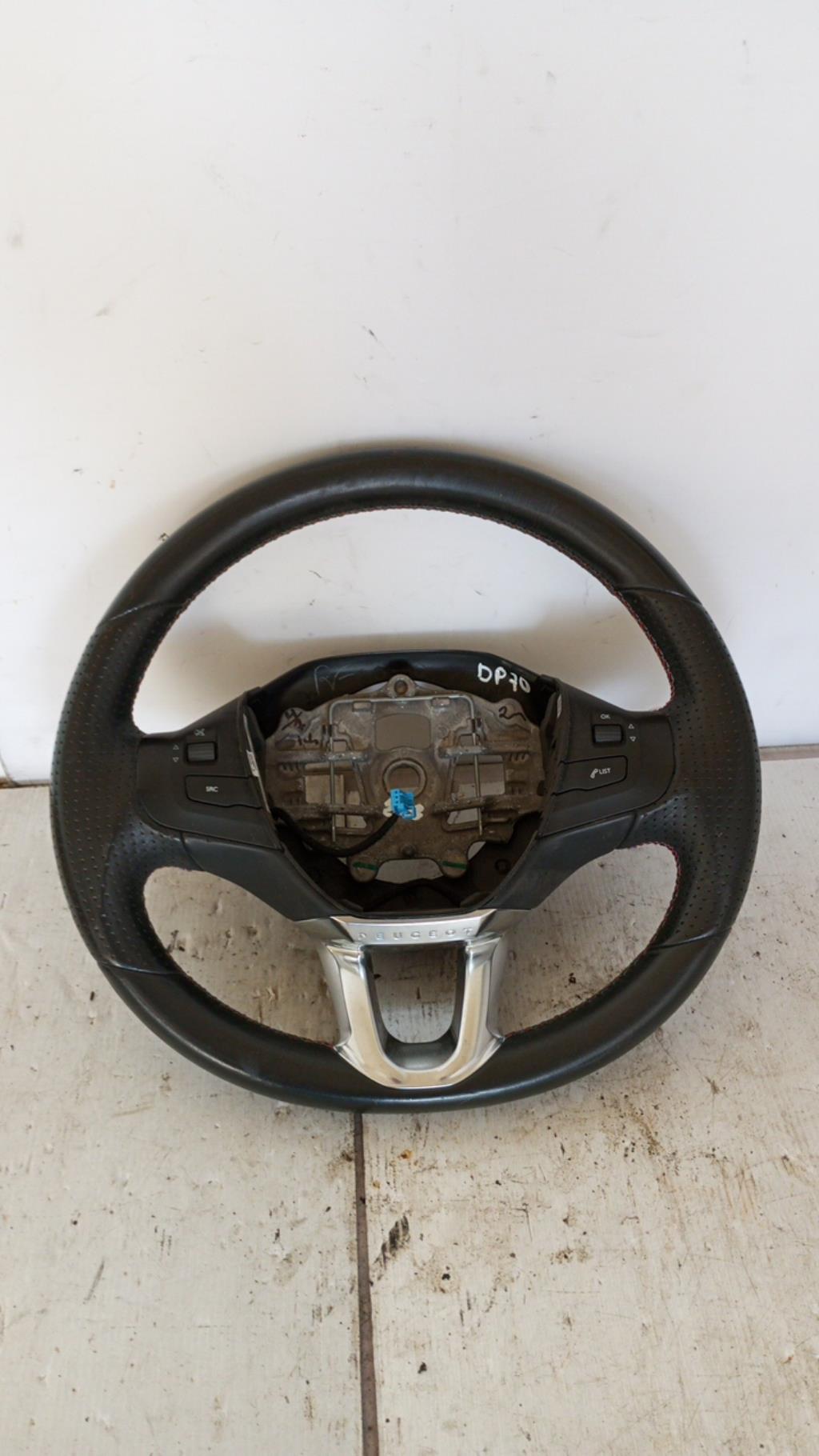 Volant PEUGEOT 2008 1 PHASE 1 Diesel - 1