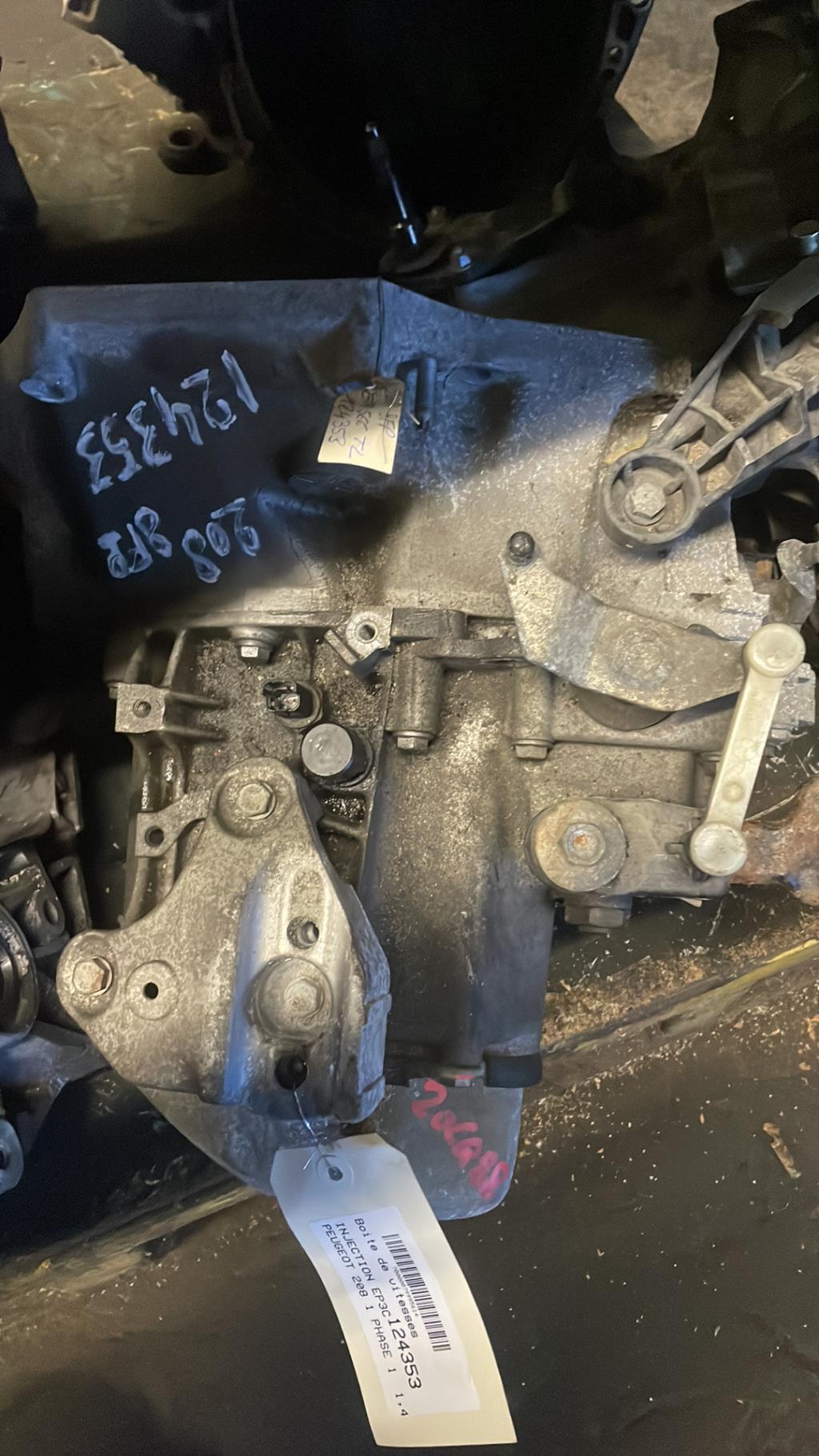 Boite de vitesses PEUGEOT 208 1 PHASE 1 Essence - 1