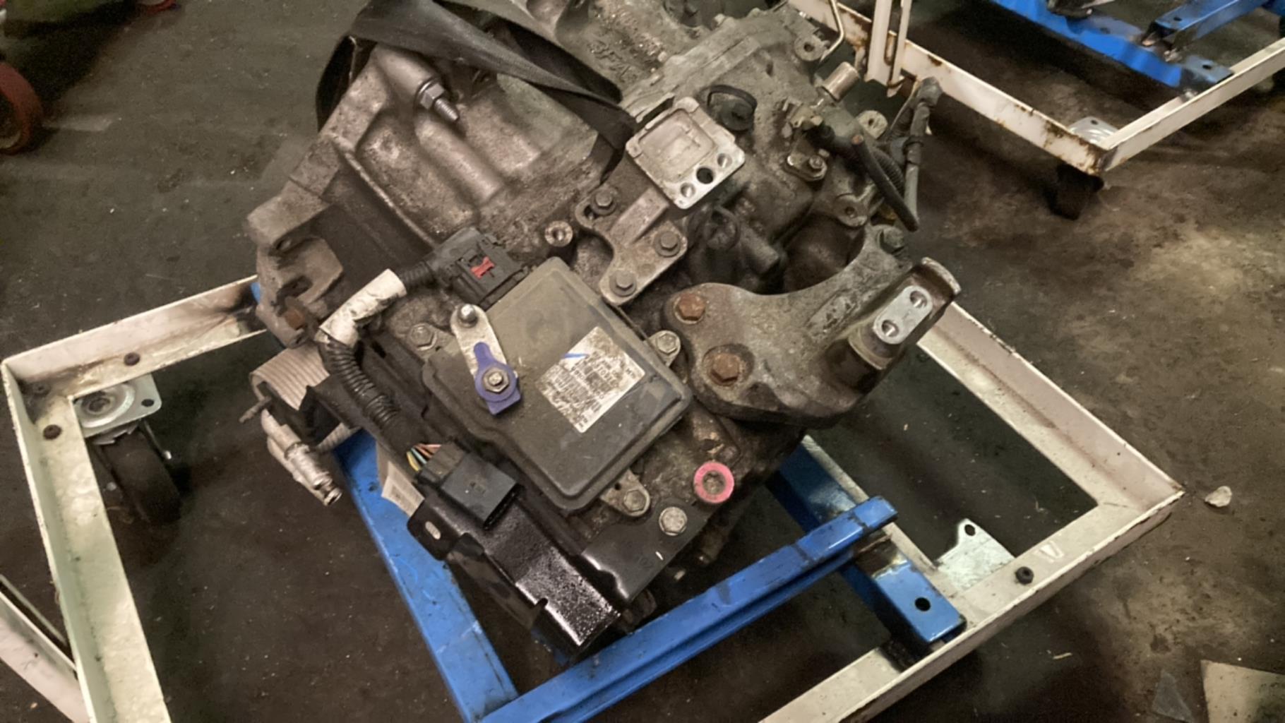 Boite de vitesses PEUGEOT 308 2 PHASE 1 Diesel - 1