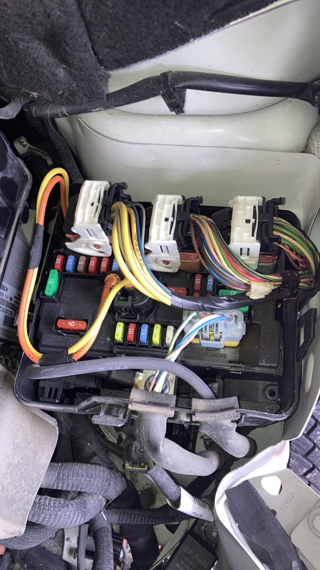 Boitier servitude moteur (BSM) CITROEN C3 PICASSO PHASE 2 Diesel - 1