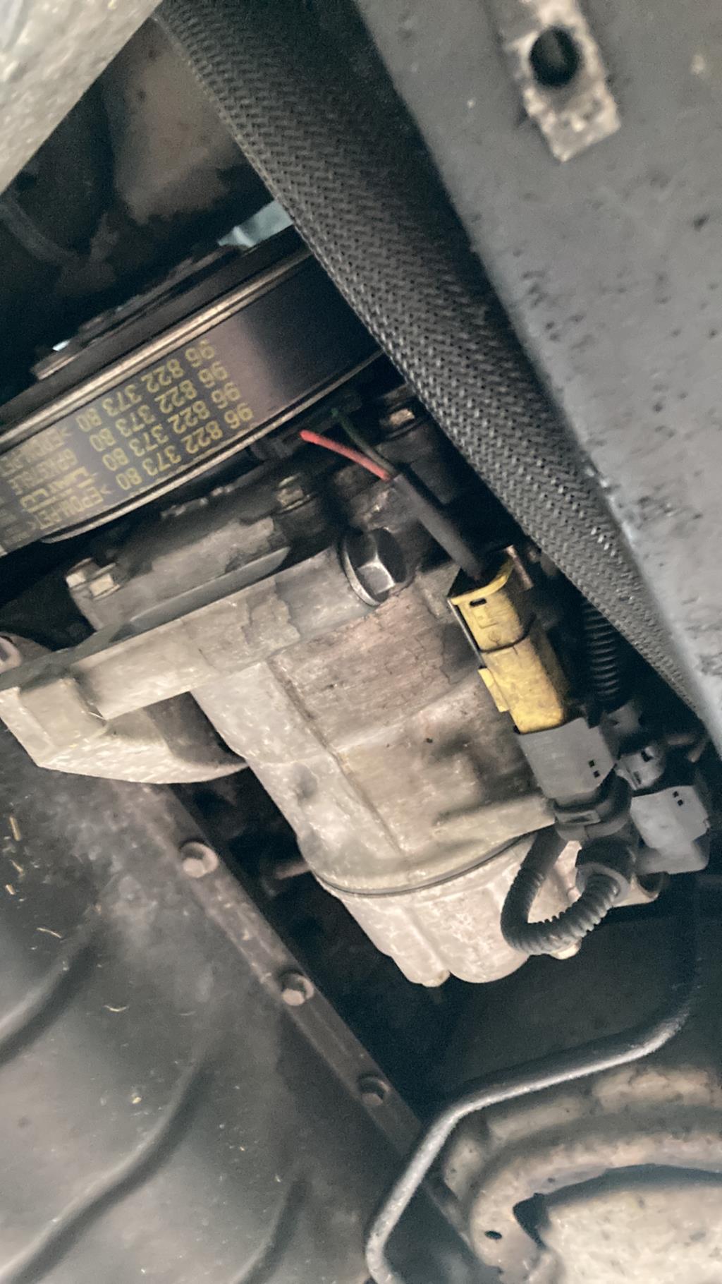 Compresseur clim CITROEN C3 PICASSO PHASE 2 Diesel - 1