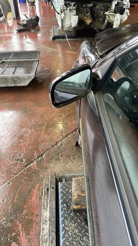 Retroviseur gauche VOLKSWAGEN GOLF 4 Diesel - 1