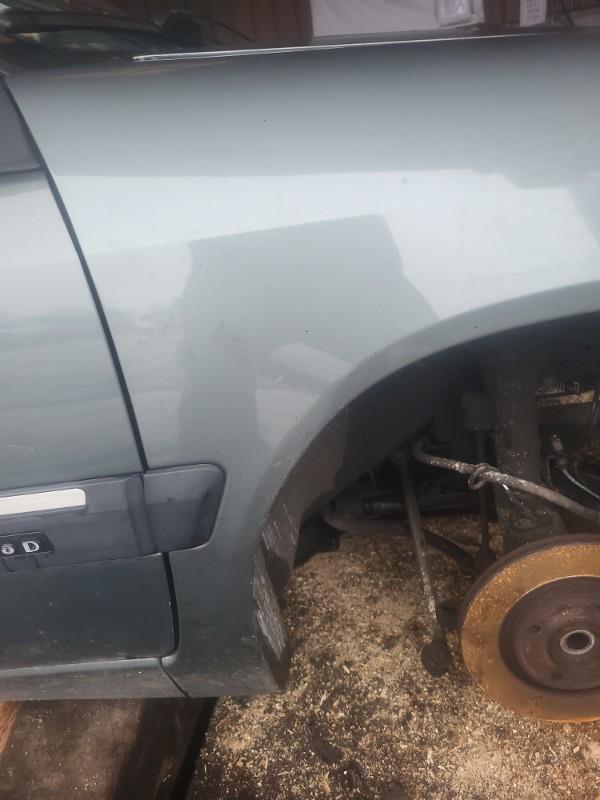 Aile avant droit CITROEN XANTIA PHASE 1 Diesel - 1