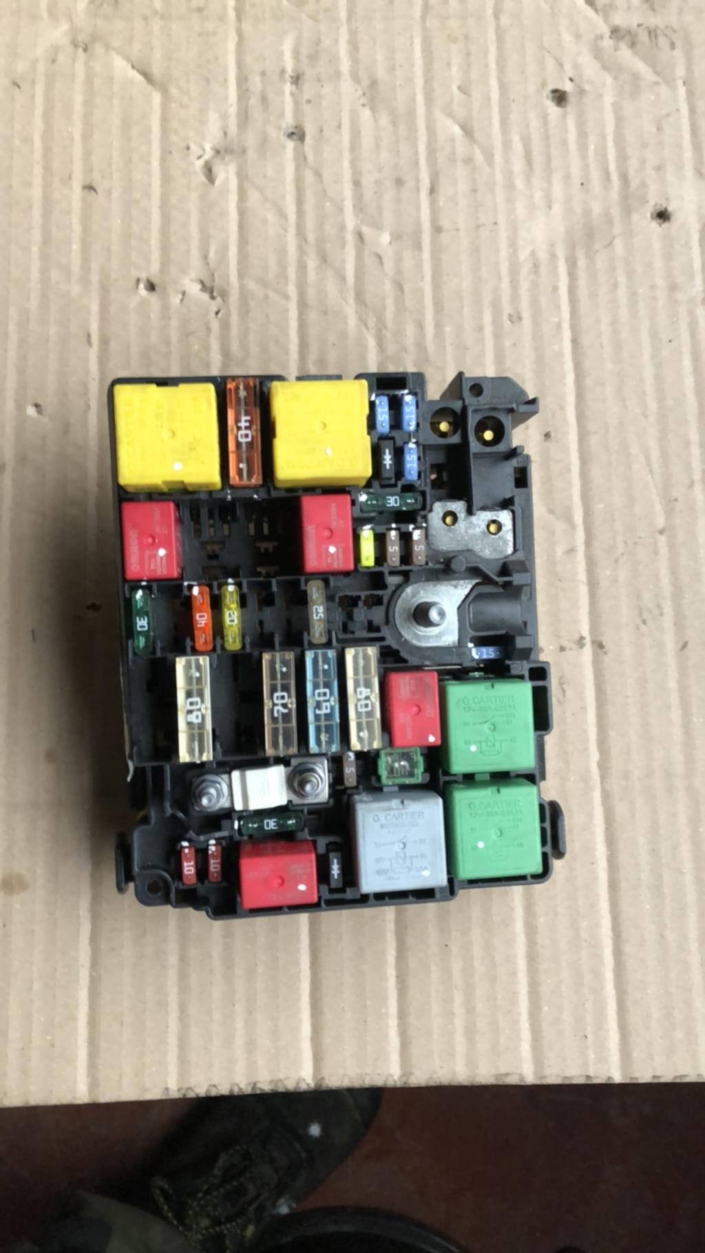 Boitier BSI CITROEN C3 2 PHASE 1 Diesel - 1