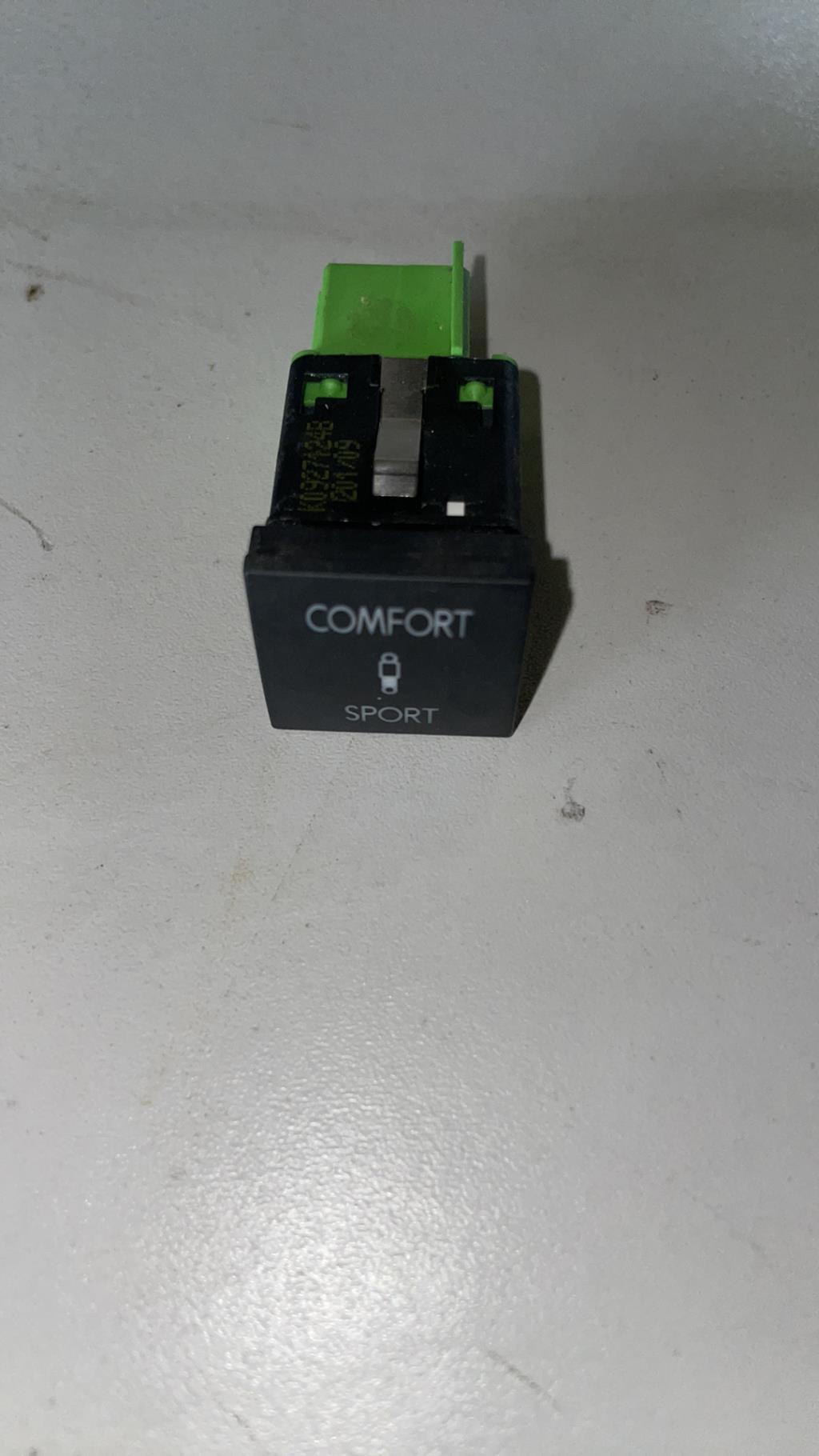 Bouton/Interrupteur VOLKSWAGEN GOLF 6 Diesel - 1