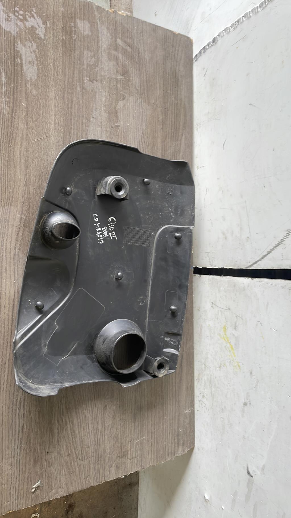 Cache moteur  RENAULT CLIO 3 PHASE 1 Diesel - 1