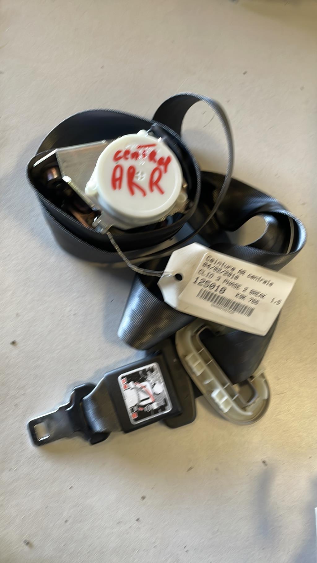 Ceinture arriere centrale RENAULT CLIO 3 PHASE 2 BREAK Diesel - 1