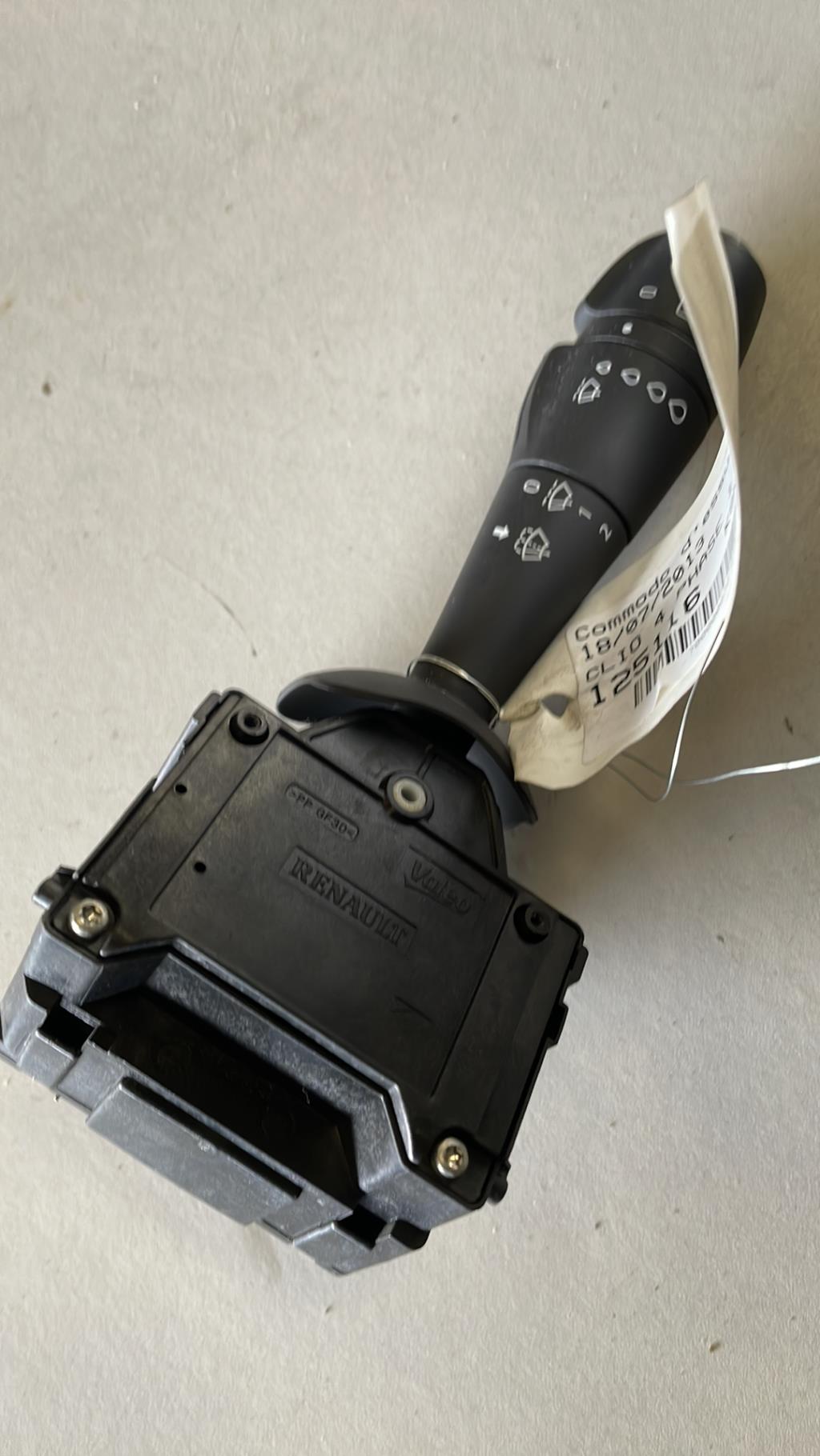 Commodo d'essuie glaces RENAULT CLIO 4 PHASE 1 Diesel - 1