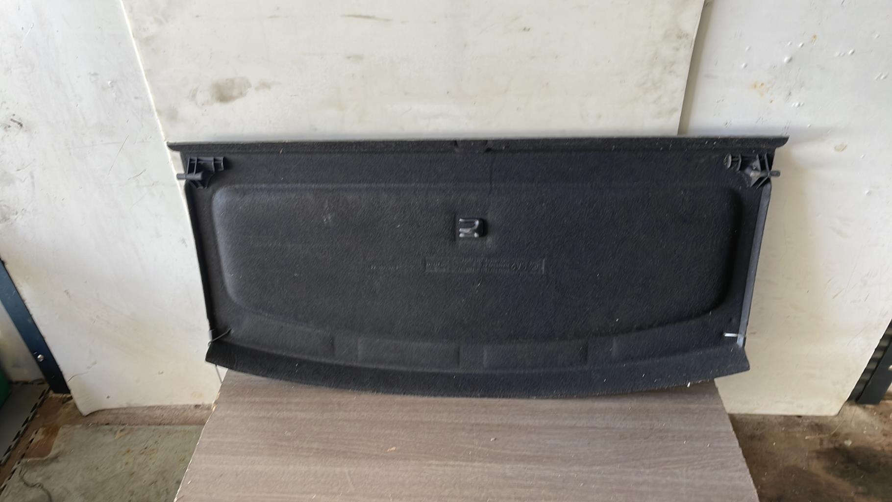 Plage arriere VOLKSWAGEN GOLF 6 Diesel - 1