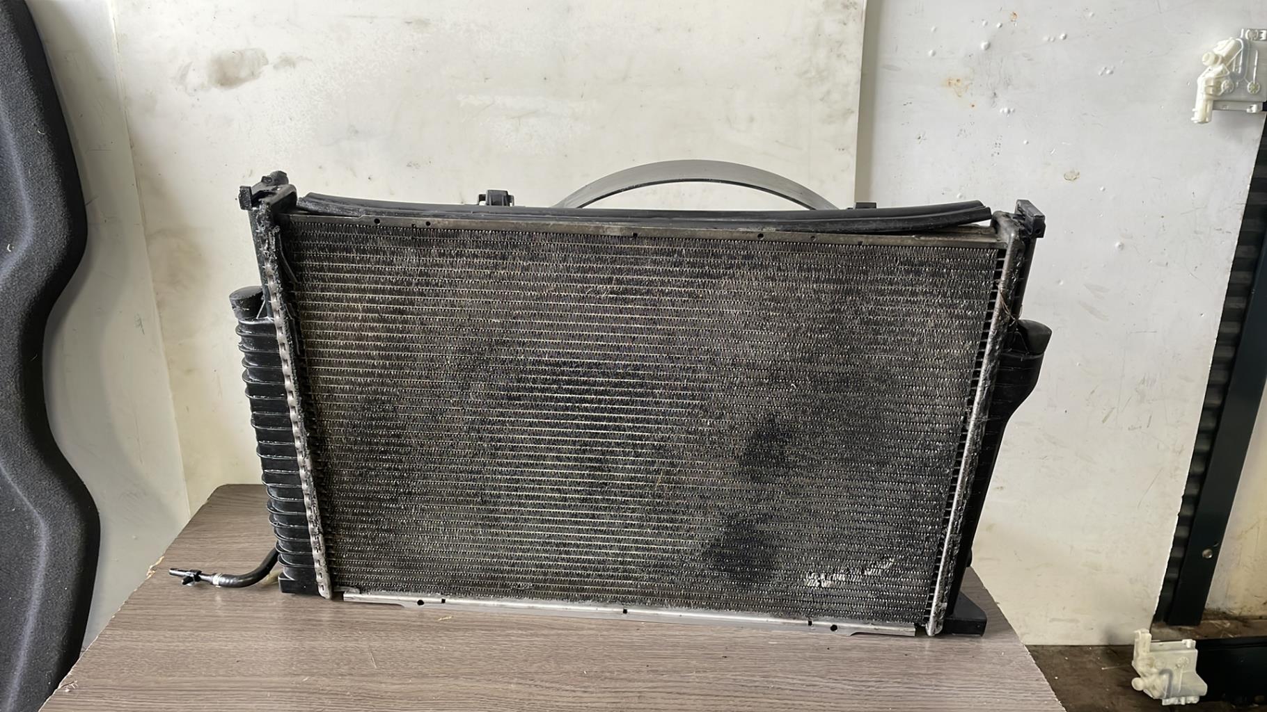 Radiateur eau BMW SERIE 5 E34 Diesel - 1
