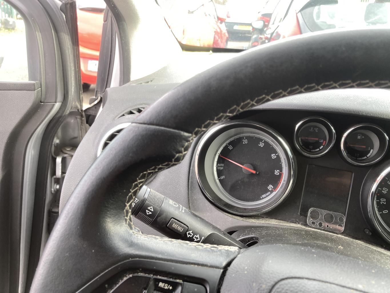 Volant OPEL MERIVA B PHASE 2 Diesel - 1
