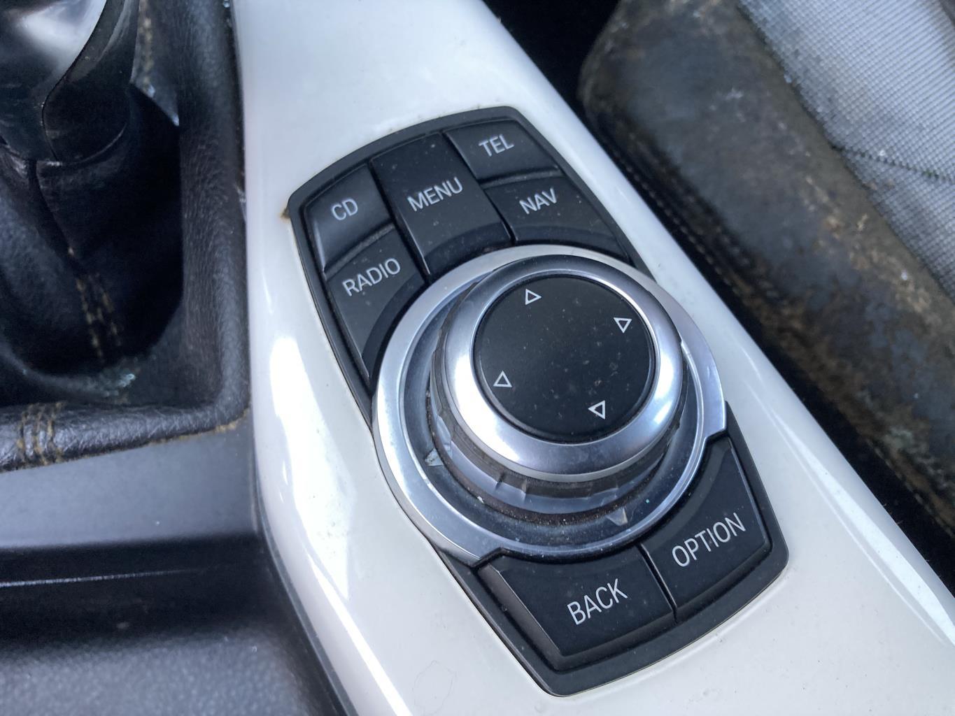 Commande GPS BMW SERIE 1 F20 PHASE 1 Diesel - 1