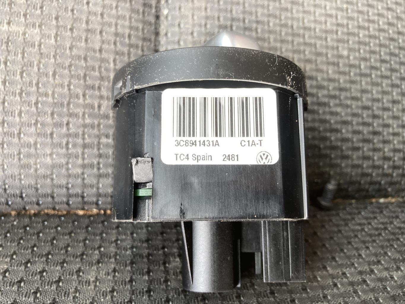 Commande de phare VOLKSWAGEN TOURAN 2 Diesel - 1