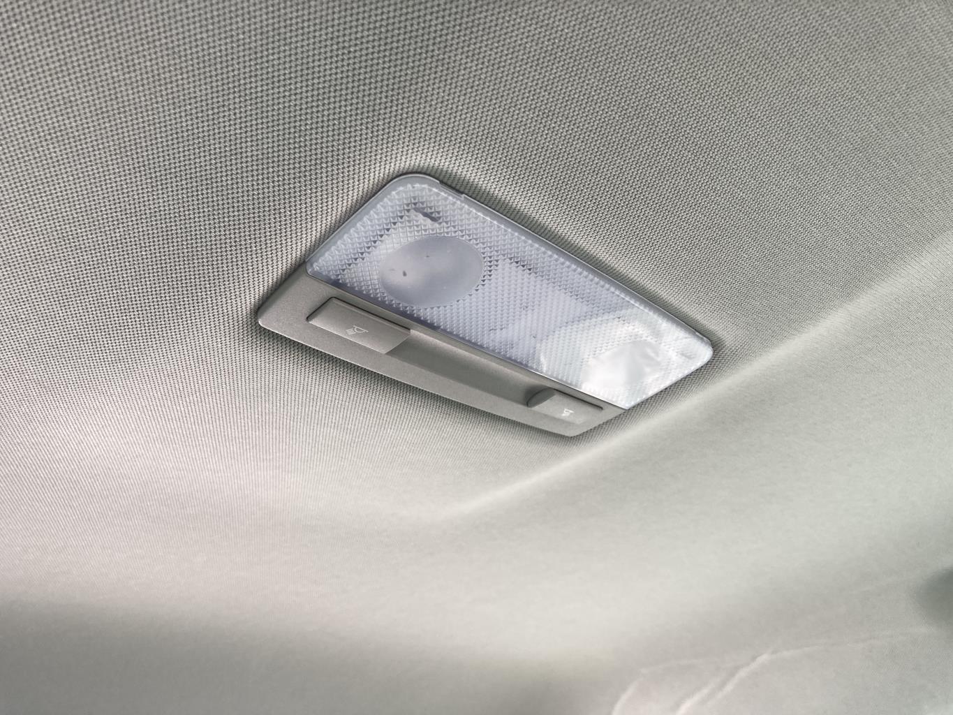 Eclairage de plafonnier OPEL MERIVA B PHASE 2 Diesel - 1