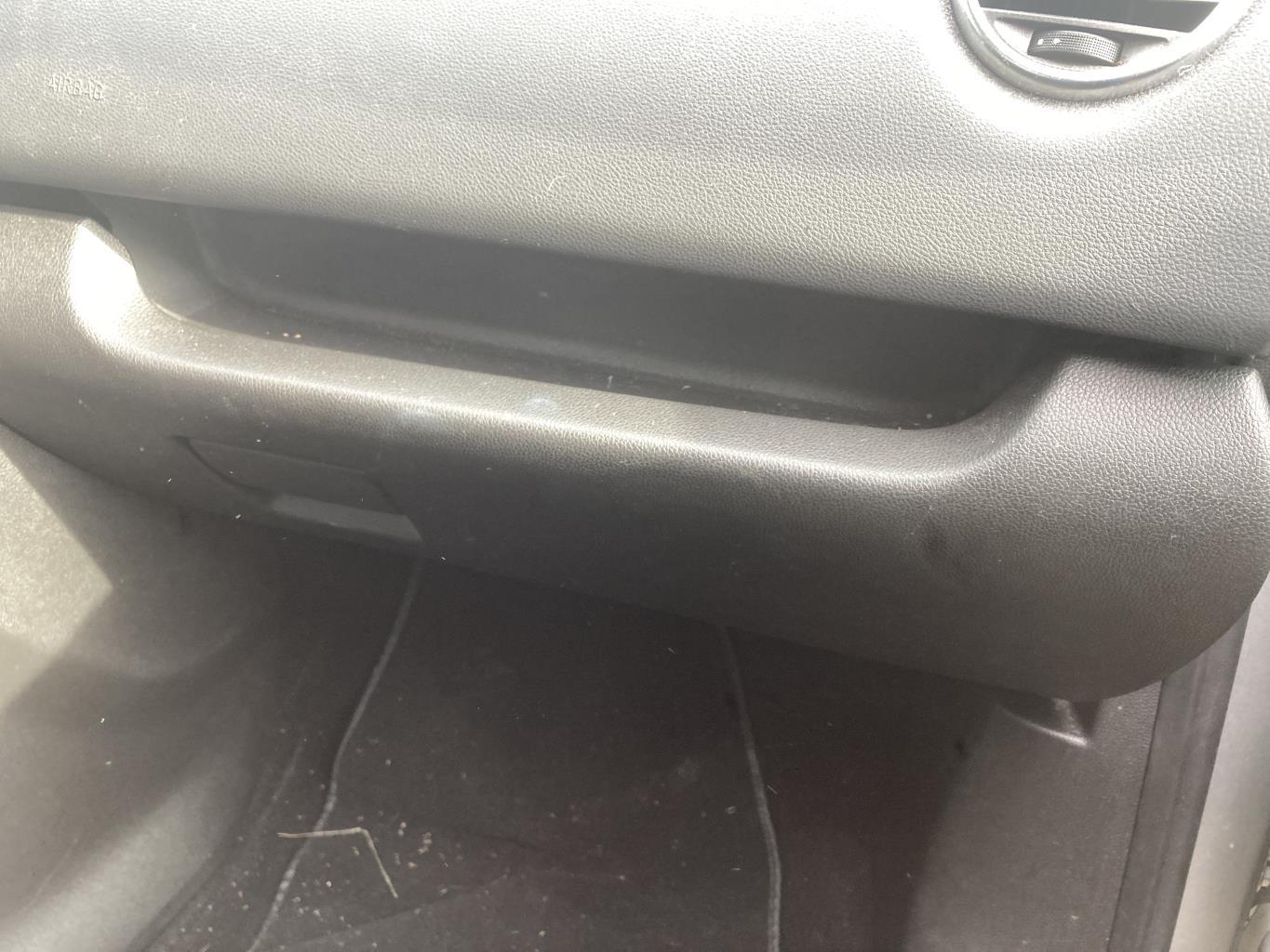 Boite a gants OPEL MERIVA B PHASE 2 Diesel - 1